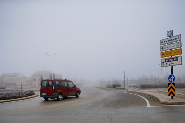 Foto - Şehirde yoğun sis