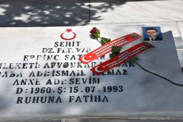 Foto - Şehit ailelerinin hüzünlü bayram arifesi
