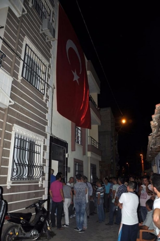 Foto - Şehit askerlerin evine ateş düştü