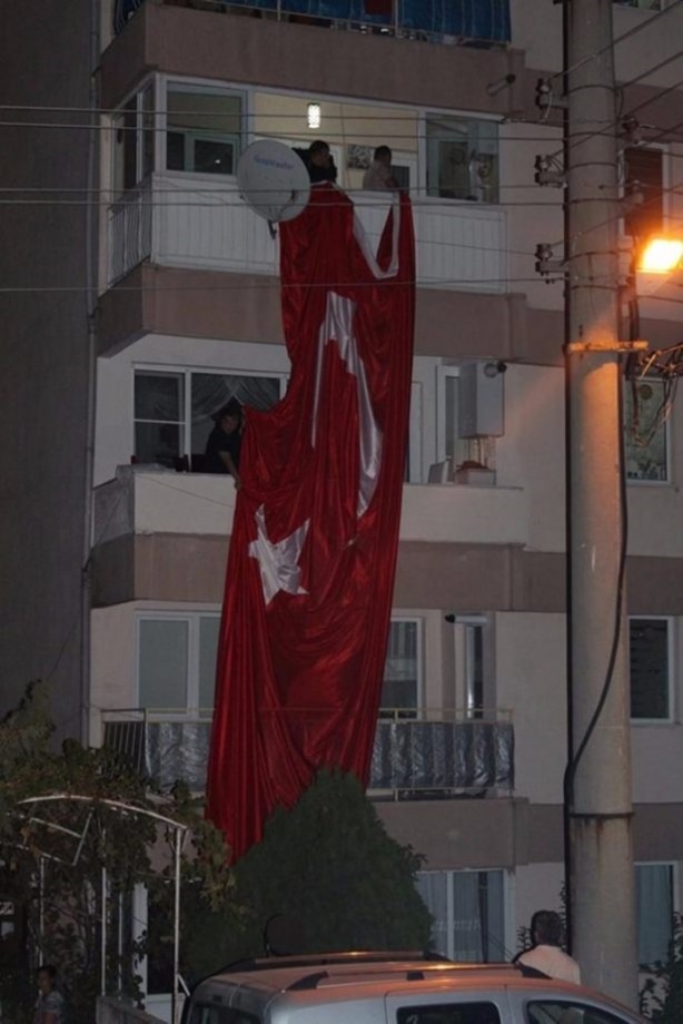 Foto - Şehit askerlerin evine ateş düştü