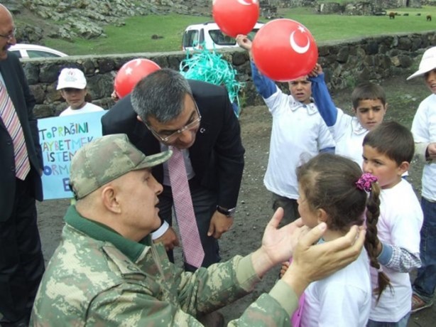 Foto - Şehit Binbaşı'ndan kareler