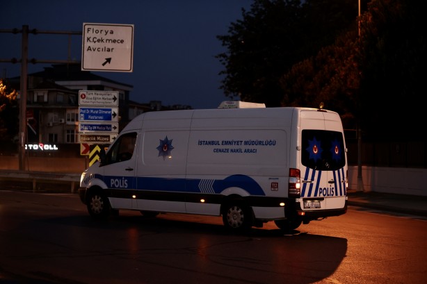 Foto - Şehit edilen emniyet müdür yardımcısının naaşı İstanbul'a getirildi