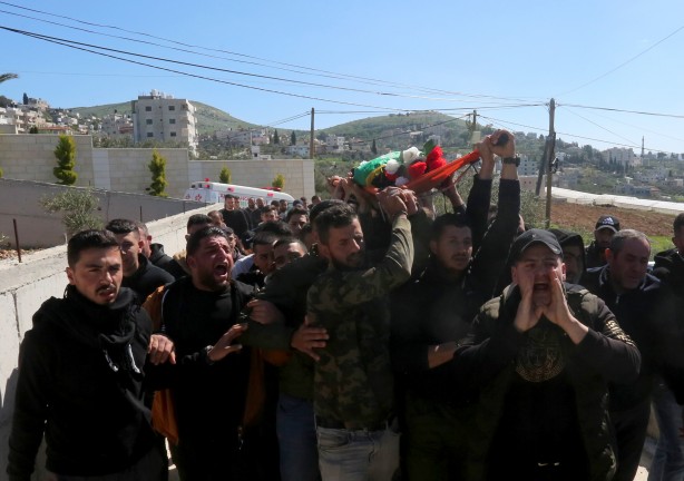 Foto - Şehit edilen ilkokul talebesinin cenazesinde yürek burkan görüntüler