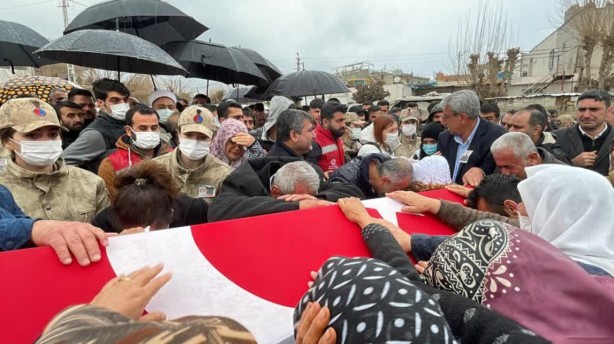Foto - Şehit havacı uzman çavuş, Adıyaman'da ebediyete uğurlandı