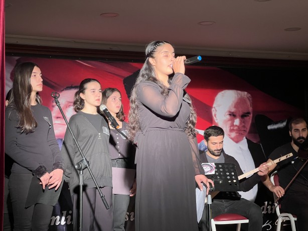 Foto - Şehit Kaymakam Muhammed Fatih Safitürk dualarla anıldı