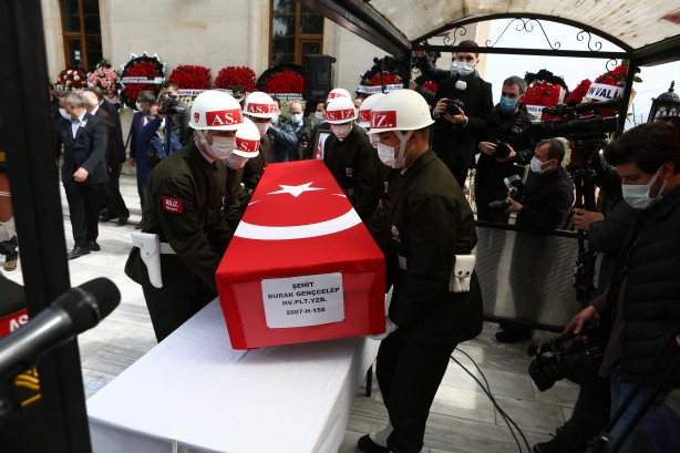 Foto - Şehit pilot son yolculuğuna uğurlandı
