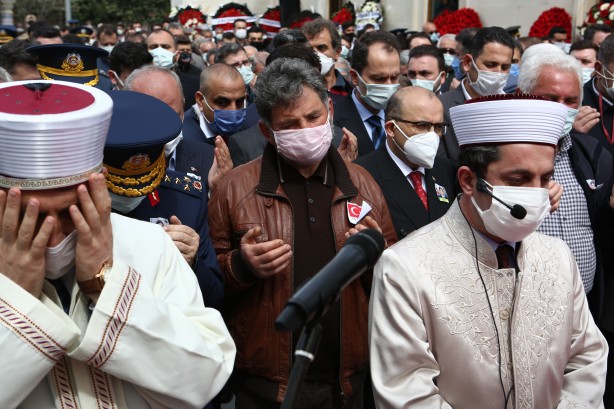 Foto - Şehit pilot son yolculuğuna uğurlandı