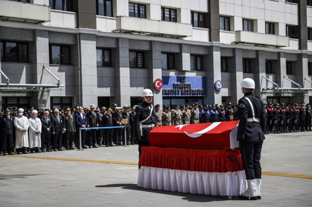 Foto - Şehit polis memuru için İstanbul Emniyet Müdürlüğünde tören düzenlendi