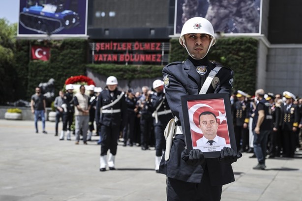 Foto - Şehit polis memuru için İstanbul Emniyet Müdürlüğünde tören düzenlendi