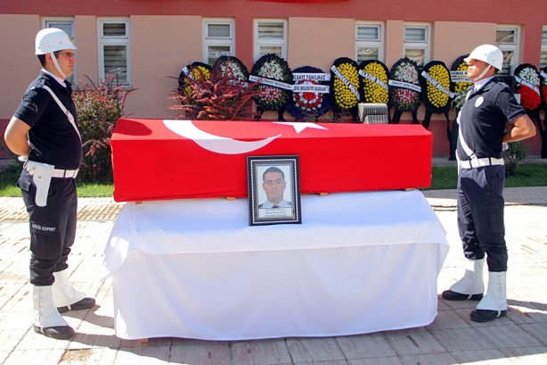 Foto - Şehit Polis Murat Savaş Kale için tören düzenlendi