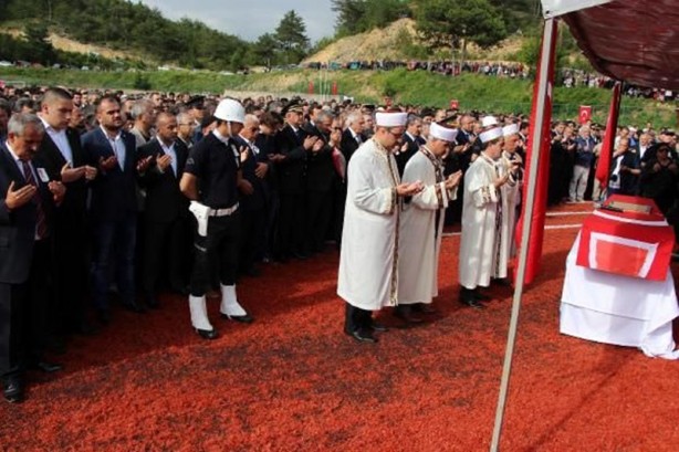 Foto - Şehit polisin vasiyeti yerine getirildi
