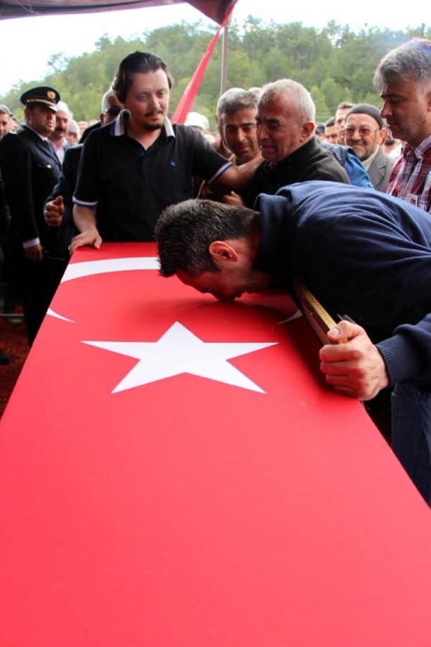 Foto - Şehit polisin vasiyeti yerine getirildi