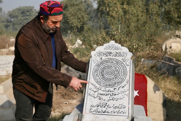 Foto - Şehit Tekiner Tayfur'un Pakistan'daki mezarı bulundu