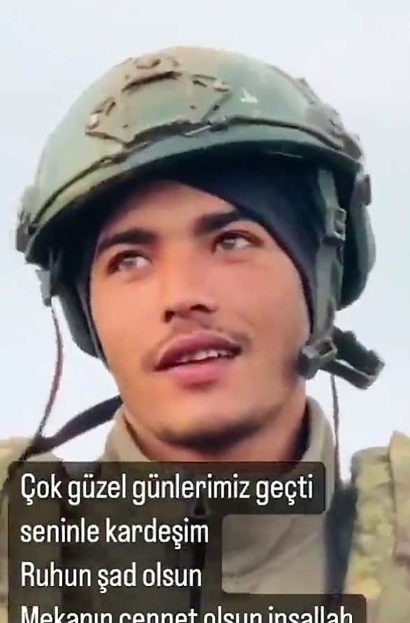 Foto - Şehit uzman çavuşun görevi başındaki görüntüleri duygulandırdı!