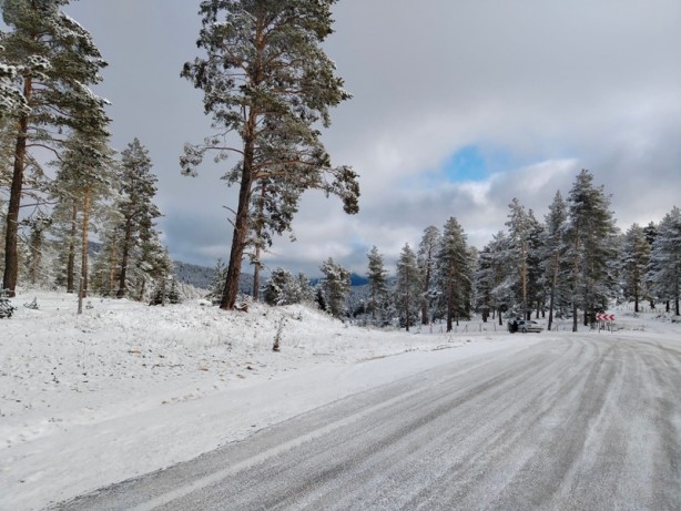 Foto - Şehre kar yağdı