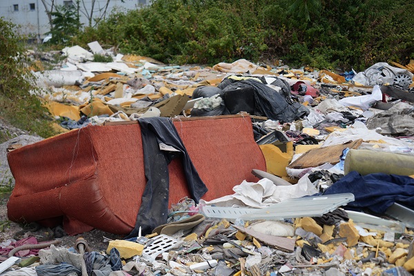 Foto - Şehrin göbeğinde kimsenin anlam veremediği manzara