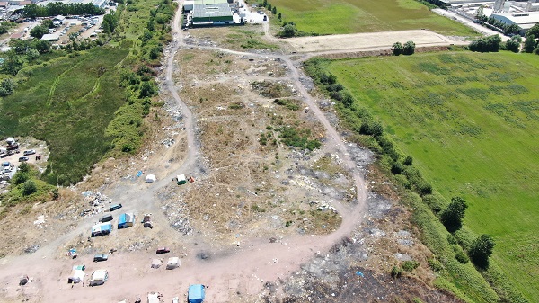 Foto - Şehrin göbeğinde kimsenin anlam veremediği manzara
