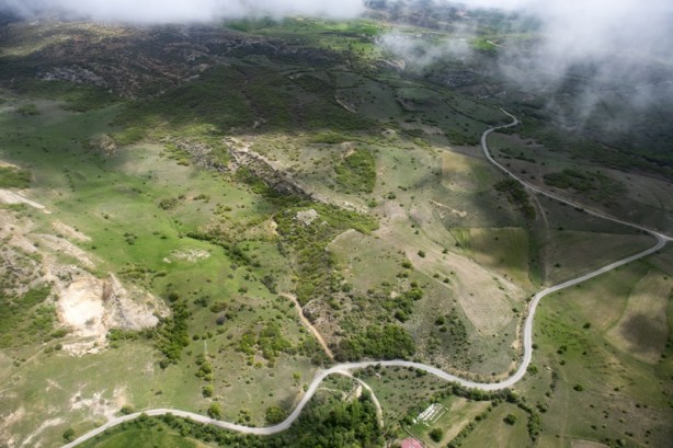 Foto - Şehrin yeşile bürünen doğası havadan görüntülendi