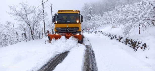 Foto - Şehrin yüksek kesimlerinde kar kalınlığı 1,5 metreye ulaştı