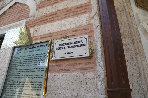 Foto - Şehzade Mustafa Türbesi