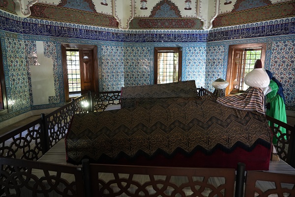 Foto - Şehzade Mustafa'nın türbesinde yürekleri sızlatan manzara