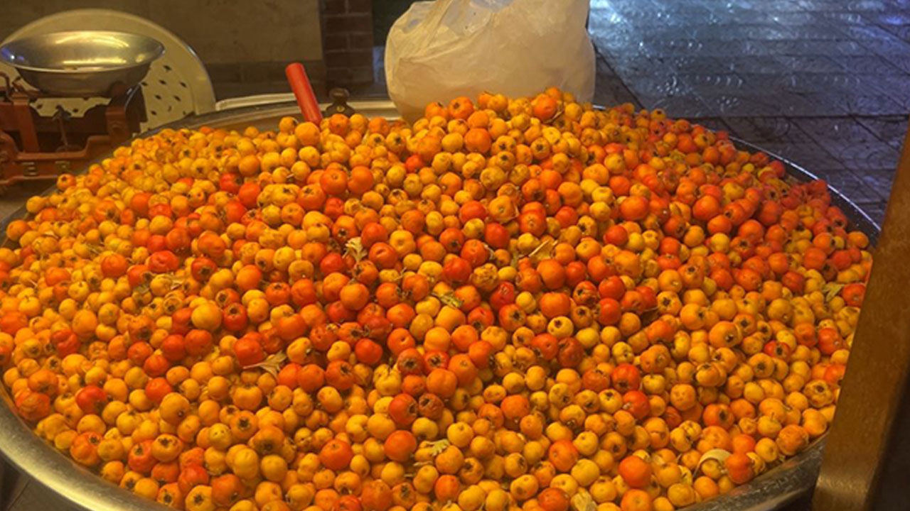 Üvez meyvesinin faydaları saymakla bitmiyor!