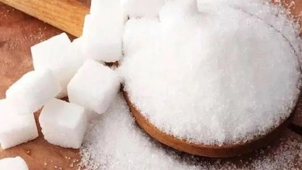 Şeker tüketimi beyin ve kalp sağlığını tehdit ediyor! Glutensiz diyet gereksiz diyerek uzmanı uyardı