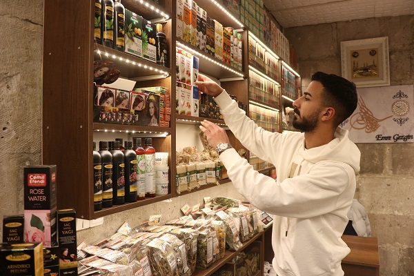 Foto - Sekiz asırlık Kapalı Çarşı AVM'lere direniyor