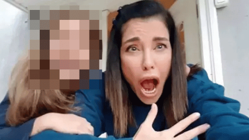 Foto - ‘Seküler yetiştireceğim’ diye rest çekmişti Deniz Akkaya'nın kızından şoke eden iddialar