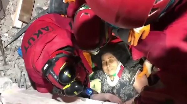 Foto - Sel anında sakın bu hataları yapmayın