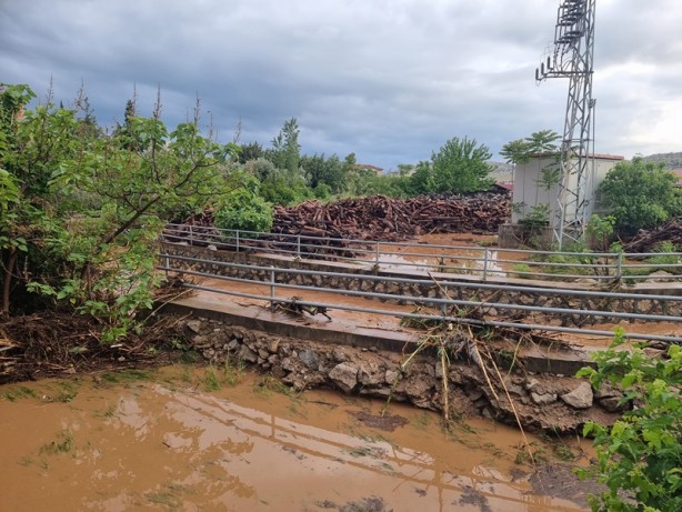 Foto - Sel felaketi havadan görüntülendi
