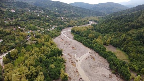 Foto - Sel felaketinde 2 köprü yıkılmıştı! 36 metrelik köprü yapılıyor