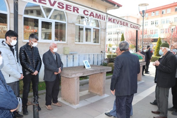 Foto - Sel felaketinde kaybolan vatandaş için gıyabi cenaze namazı