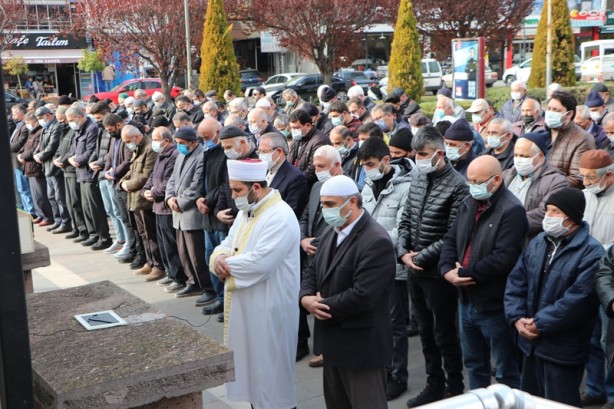 Sel felaketinde kaybolan vatandaş için gıyabi cenaze namazı
