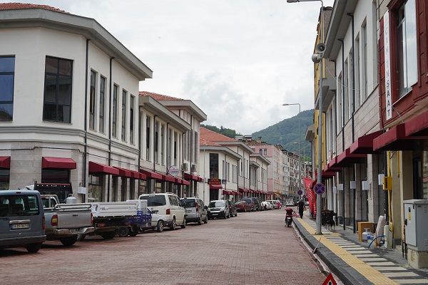 Foto - Sel felaketinin ardından döndü! Ailesine umut oldu
