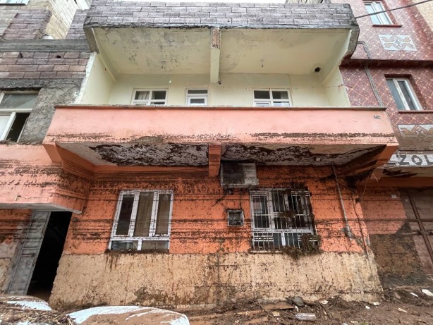 Foto - Sel felaketinin ardından ortaya çıkan manzara içler acısı!