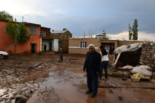 Foto - Sel sularına kapılan çocuk hayatını kaybetti