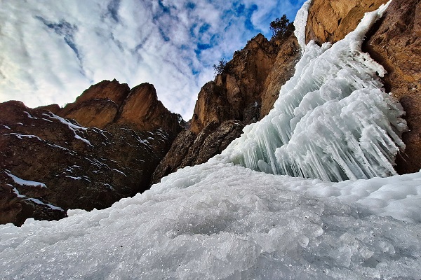 Foto - Şelale buz tuttu ortaya bu manzara çıktı