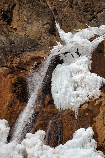 Foto - Şelale buz tuttu ortaya bu manzara çıktı