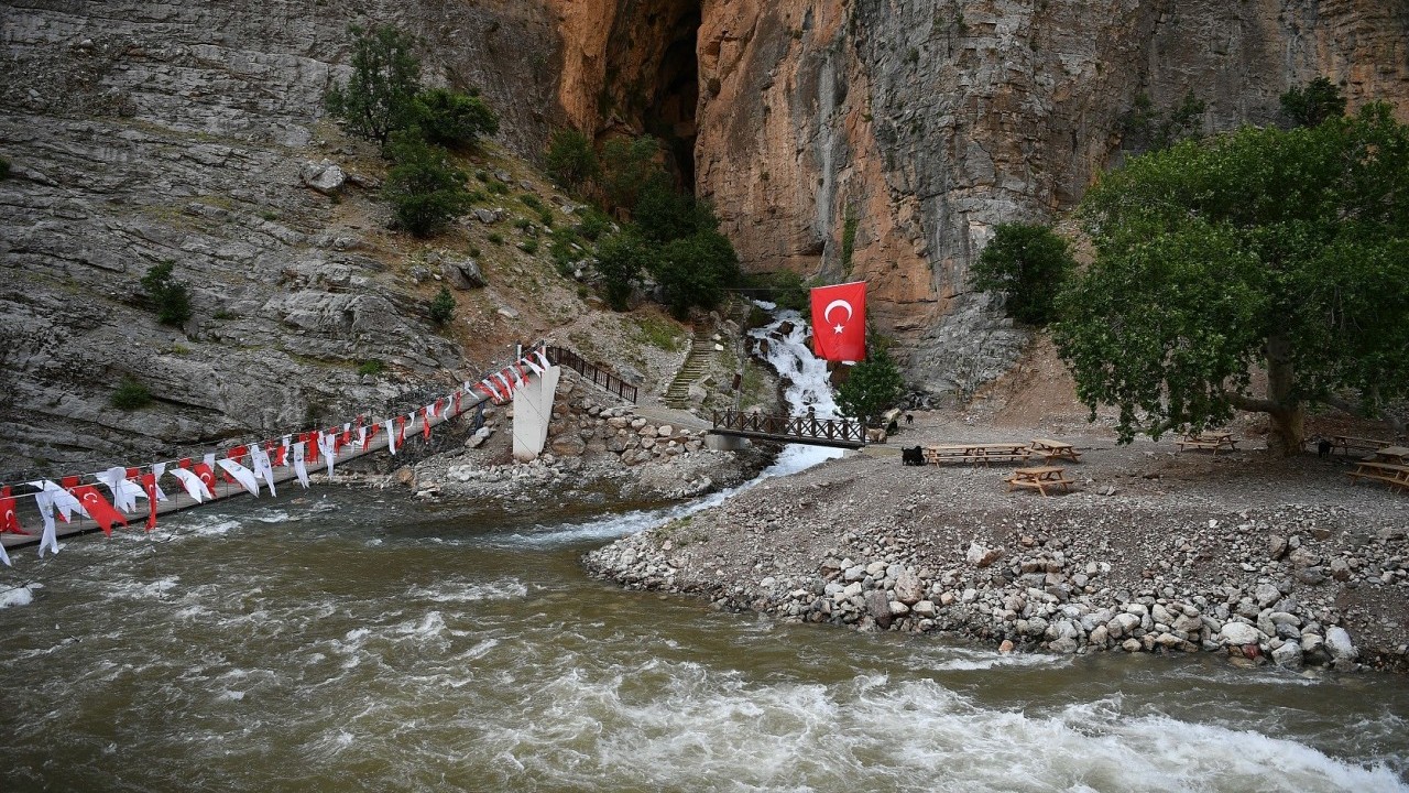 Foto - Şelaleler Diyarı Turist akınına uğruyor