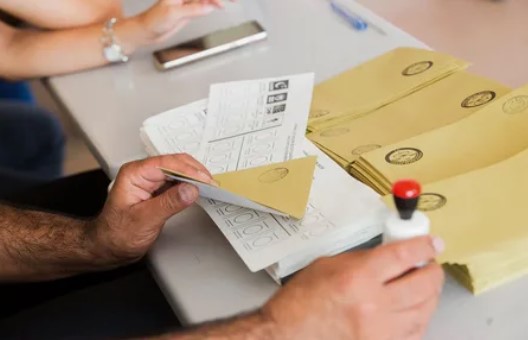 Foto - "Selamun aleyküm derim Anadolu ayağa kalkar" demişti… 130 aday çıkaran Davutoğlu’nun ağzı bir karış açık kaldı