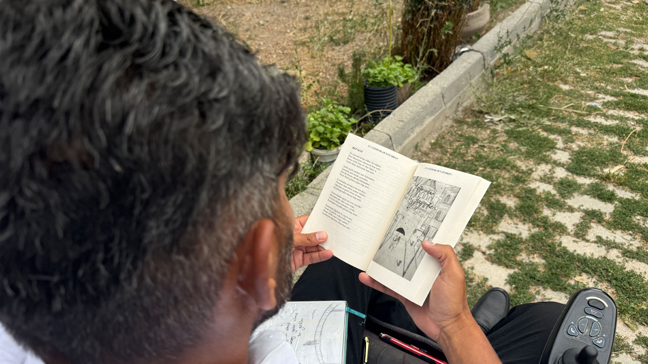 Foto - Selasını bile okumuşlar! Böyle hayat hikayesine az rastlanır