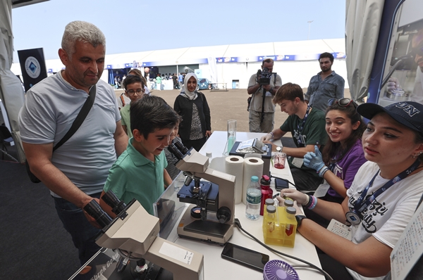 Foto - Selçuk Bayraktar: Ambargo sopası sallayanlar asla kazanamayacak!