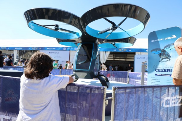 Foto - Selçuk Bayraktar 'Bu bir rekor' diyerek Türkiye'ye müthiş haberi verdi