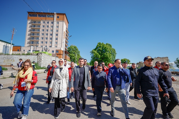 Selçuk Bayraktar gençlere böyle seslendi