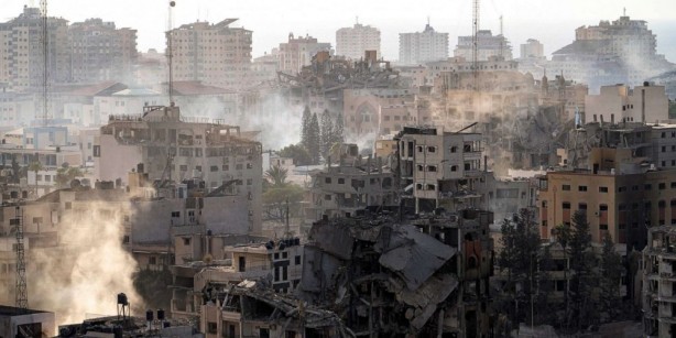 Foto - Selçuk Bayraktar 'Her yerde yaşanabilir' diyerek açıkladı: Hiçbirimiz emniyette değiliz