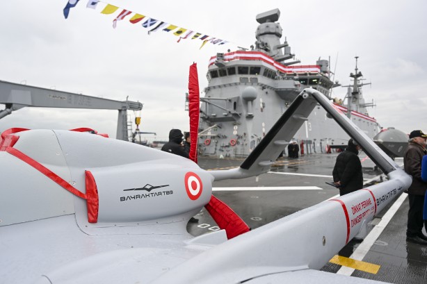 Foto - Selçuk Bayraktar heyecanlandıran yeni füze açıklaması! Kemankeş ilk kez tanıtılacak