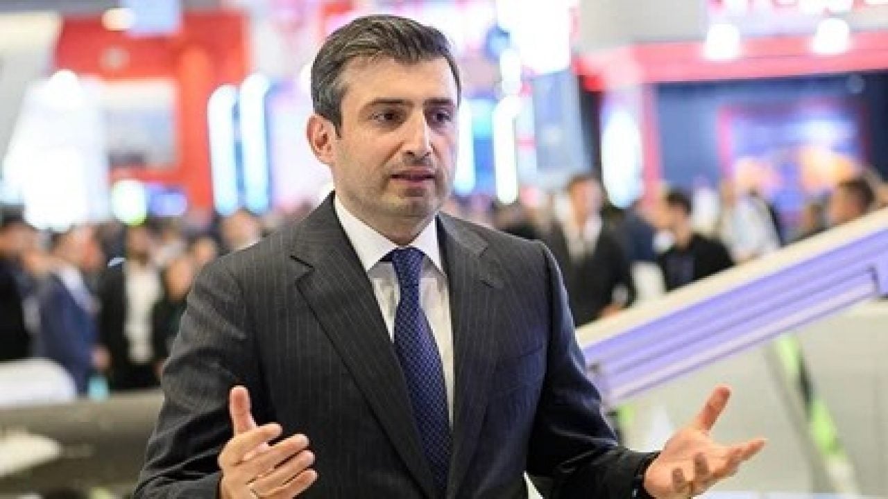 Foto - Selçuk Bayraktar: Hızla, kolay yoldan, ahlaksızca bir yerlere gelmeye çalışan insanları görüyoruz