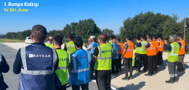 Foto - Selçuk Bayraktar paylaştı! Türk havacılık tarihinin altın çağı