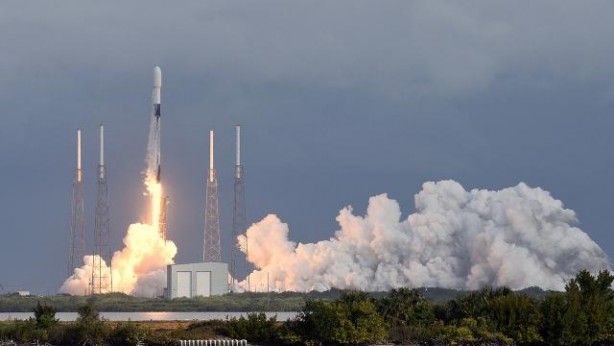 Foto - Selçuk Bayraktar SpaceX ile yarışa girişti